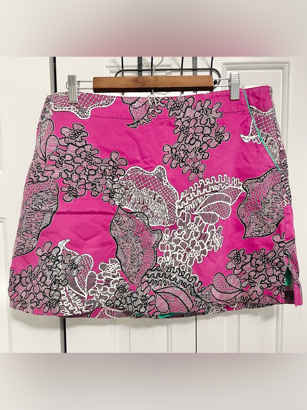 Lady Hagen Pink Floral Print Golf Skort